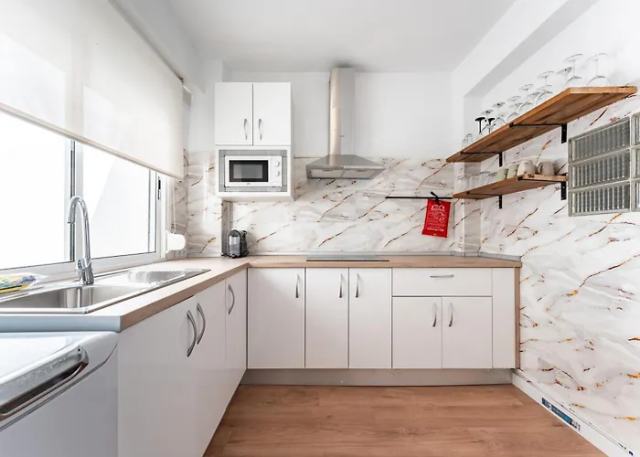 Beachside Centre Duplex 6Pax